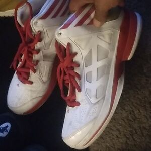 Adidas basketball shoes size 10